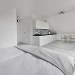 Zasypane Mazury, Sun & Snow Apartment