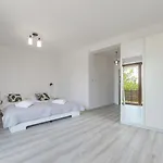 Zasypane Mazury, Sun & Snow Apartment Orlo